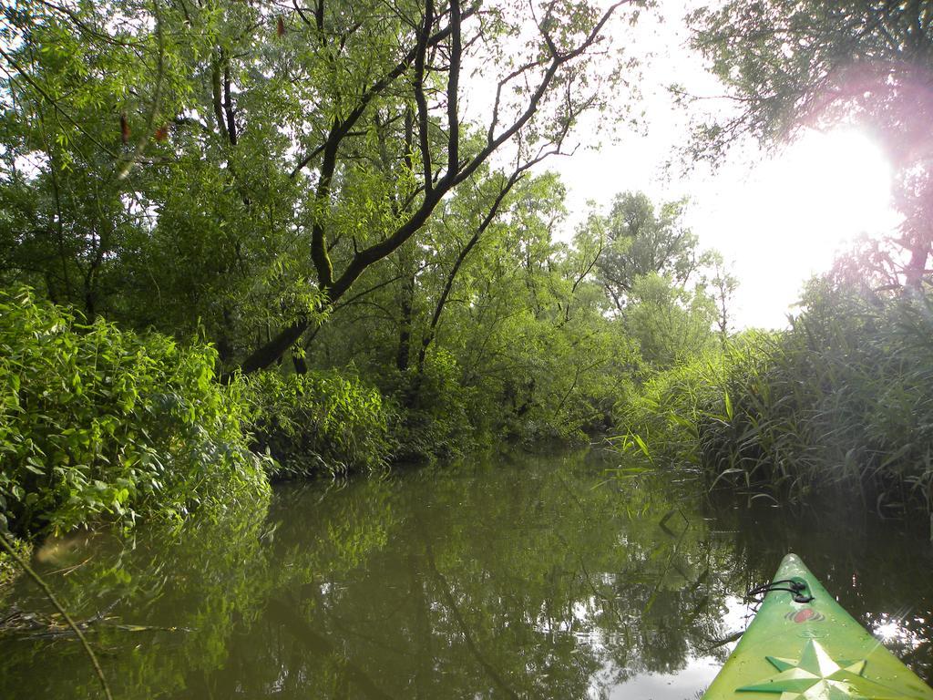 De Brabantse Biesbosch 호텔 Werkendam 외부 사진
