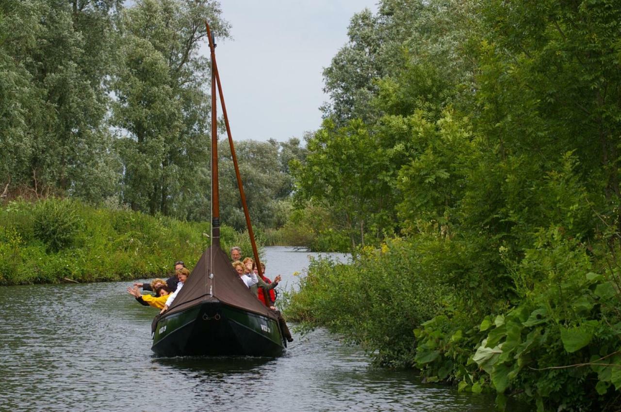 De Brabantse Biesbosch 호텔 Werkendam 외부 사진