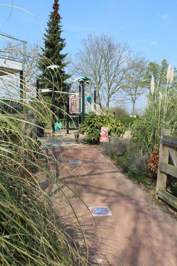 De Brabantse Biesbosch 호텔 Werkendam 외부 사진